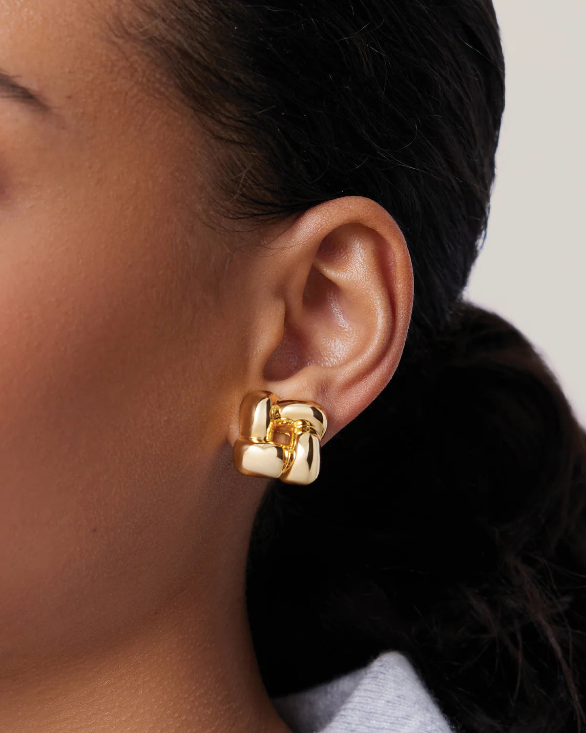 coming soon!【6/13 12:00発売開始】Woven Square Pierce / Gold
