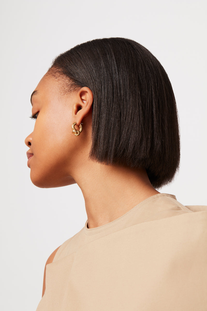Maeve Hoops / Gold