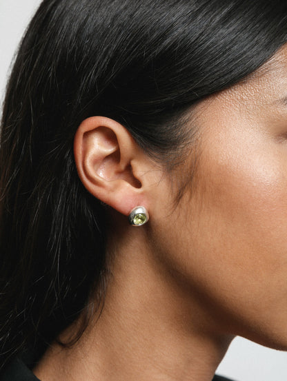 Orla Stone Studs Peridot （Gold / Silver）