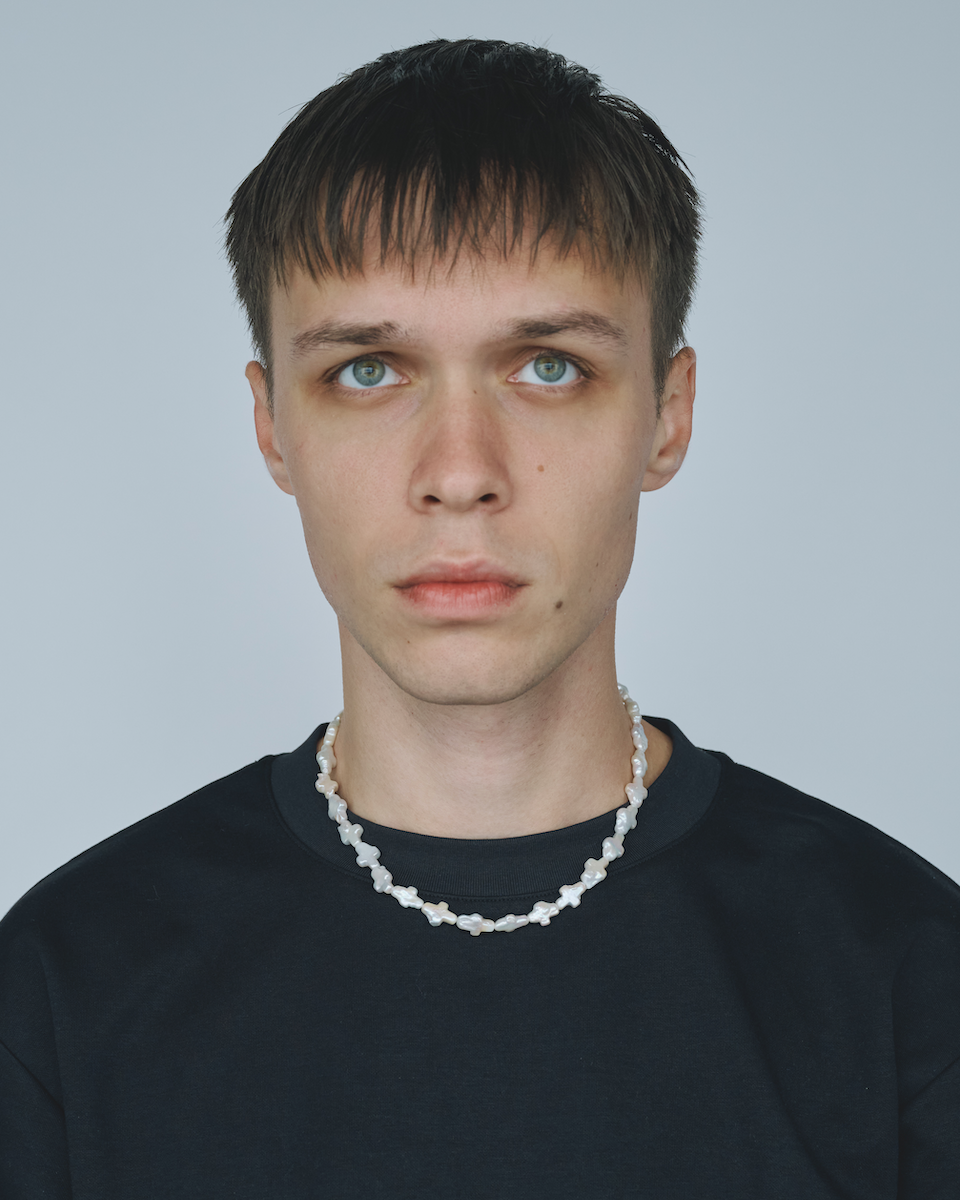 Cross Pearl Necklace / Gold