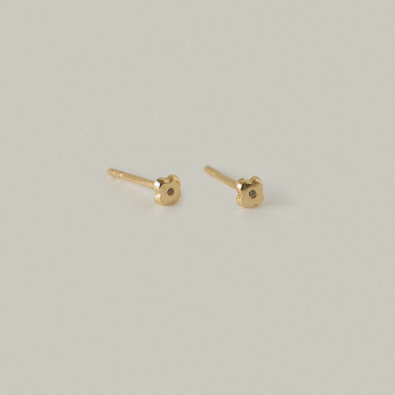 Blossom Studs / 10k