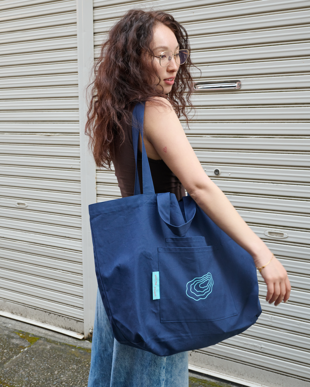 Oyster Big Tote Bag / Navy