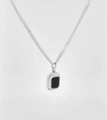 Ornament Onyx pendant