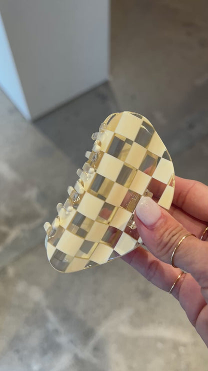 Checker Claw Clip / White × Clear