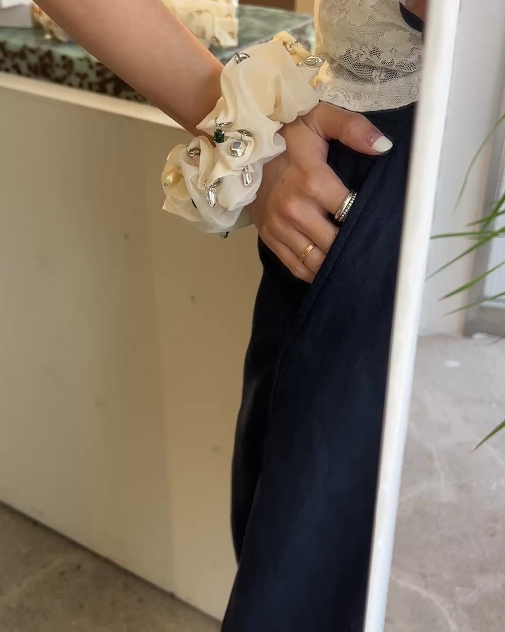 Charm Scrunchie / Silver＜Salbert＞ – PAULINE STUDIO