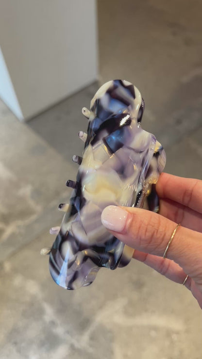Nimbus Big Claw / Milk Jelly