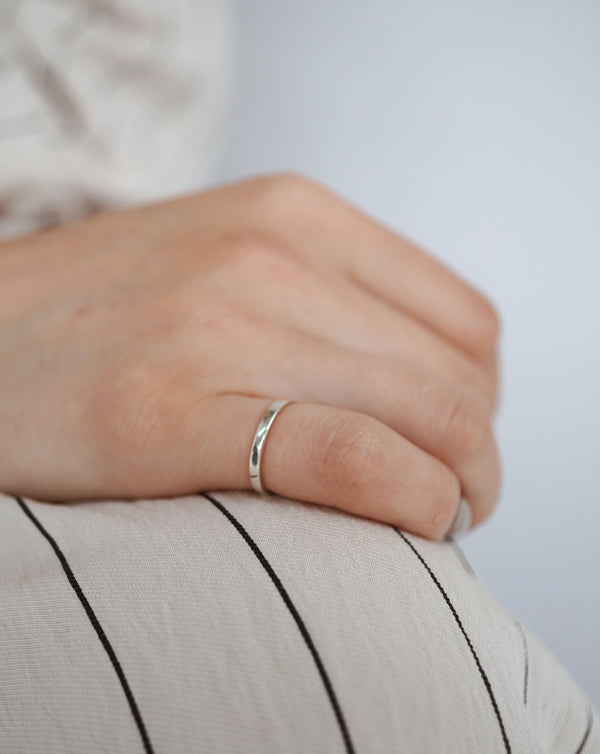 Flat Thick Ring / silver