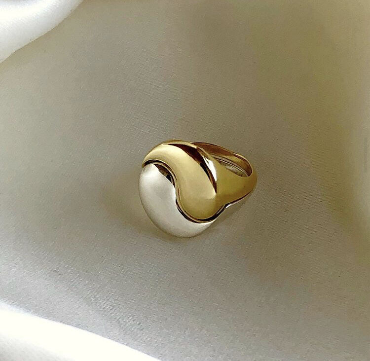 Yin Yang Ring Set