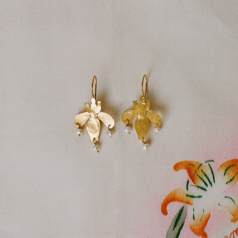 Gold Insect Flower Pierce