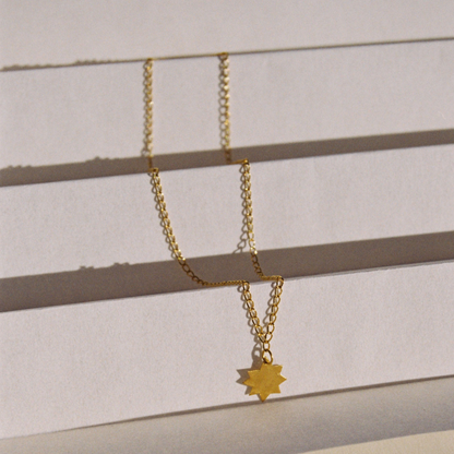 Estrella Sun Necklace　