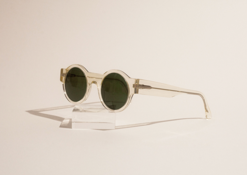 Gena Sunglasses / Clear
