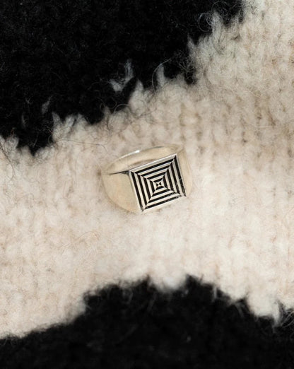 Portal Square Ring / Silver