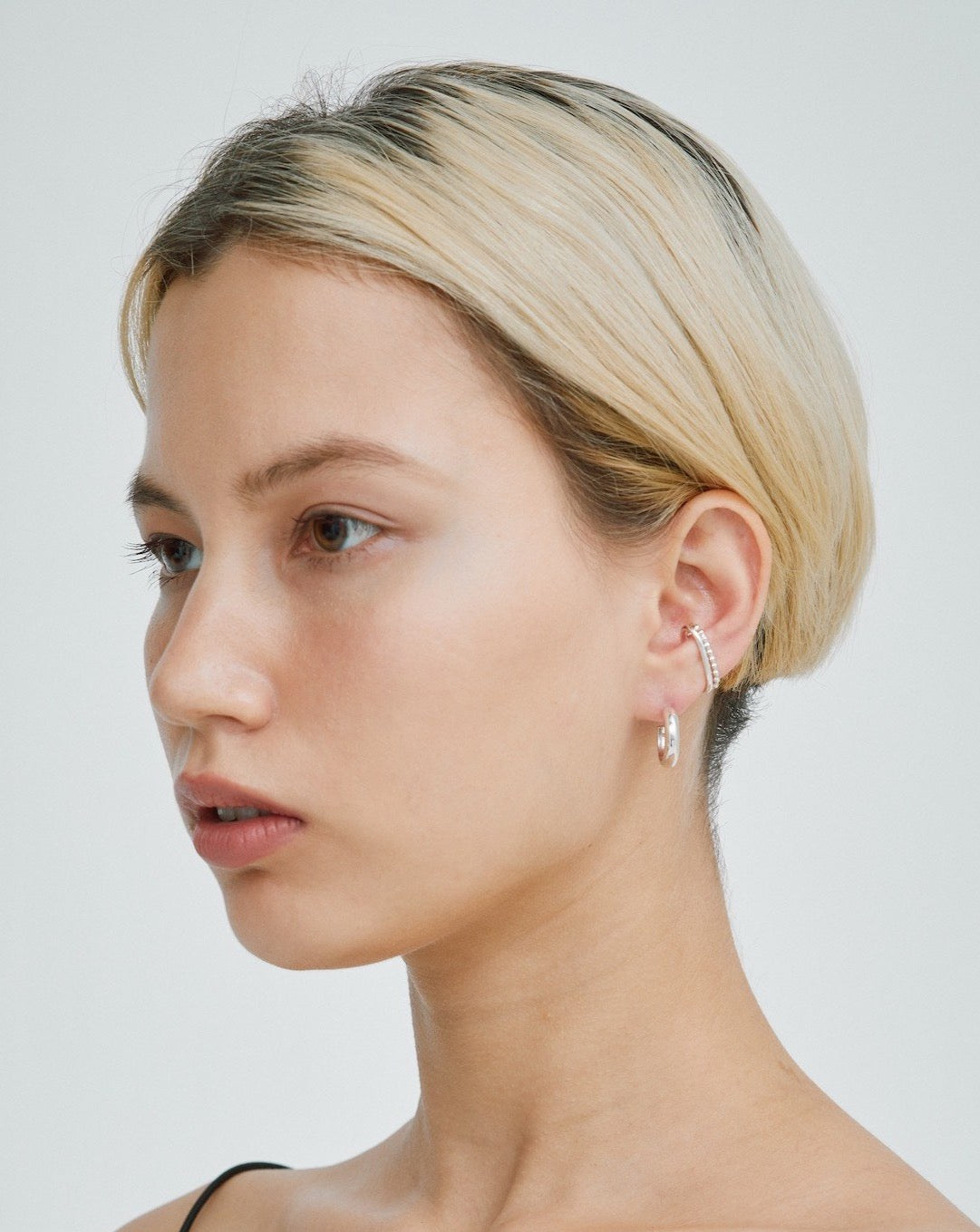 OOO Earcuff (Gold / Silver)