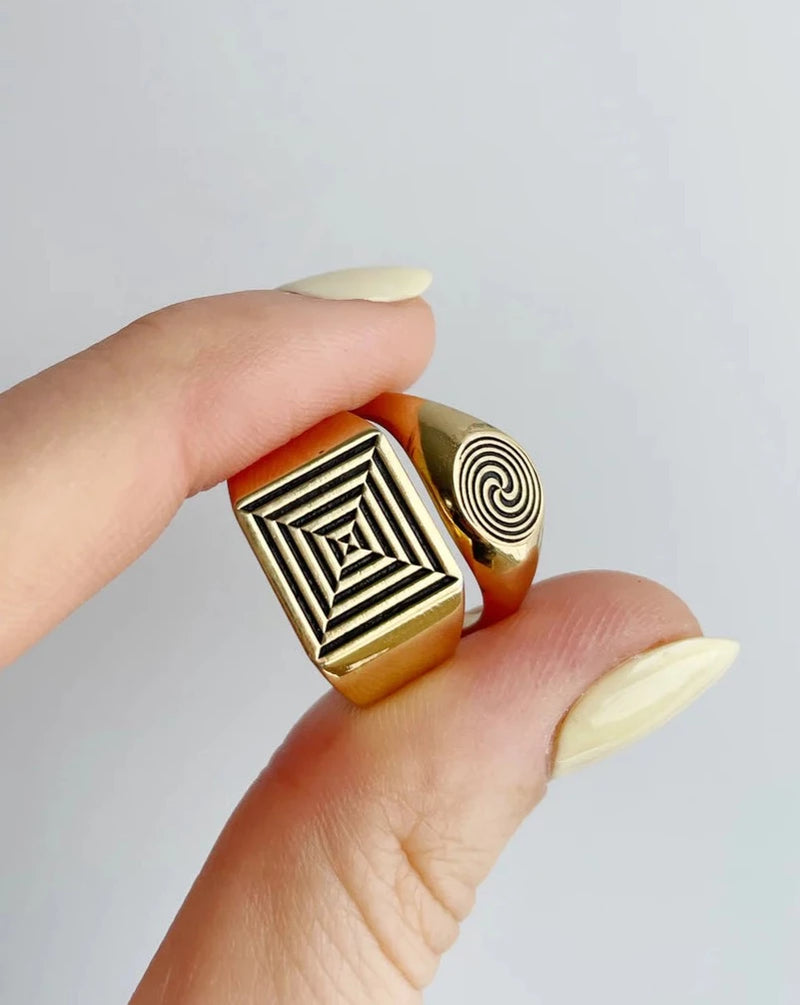 Hypnosis Pattern Rings Hypnosis Circle Ring / Gold – PAULINE STUDIO