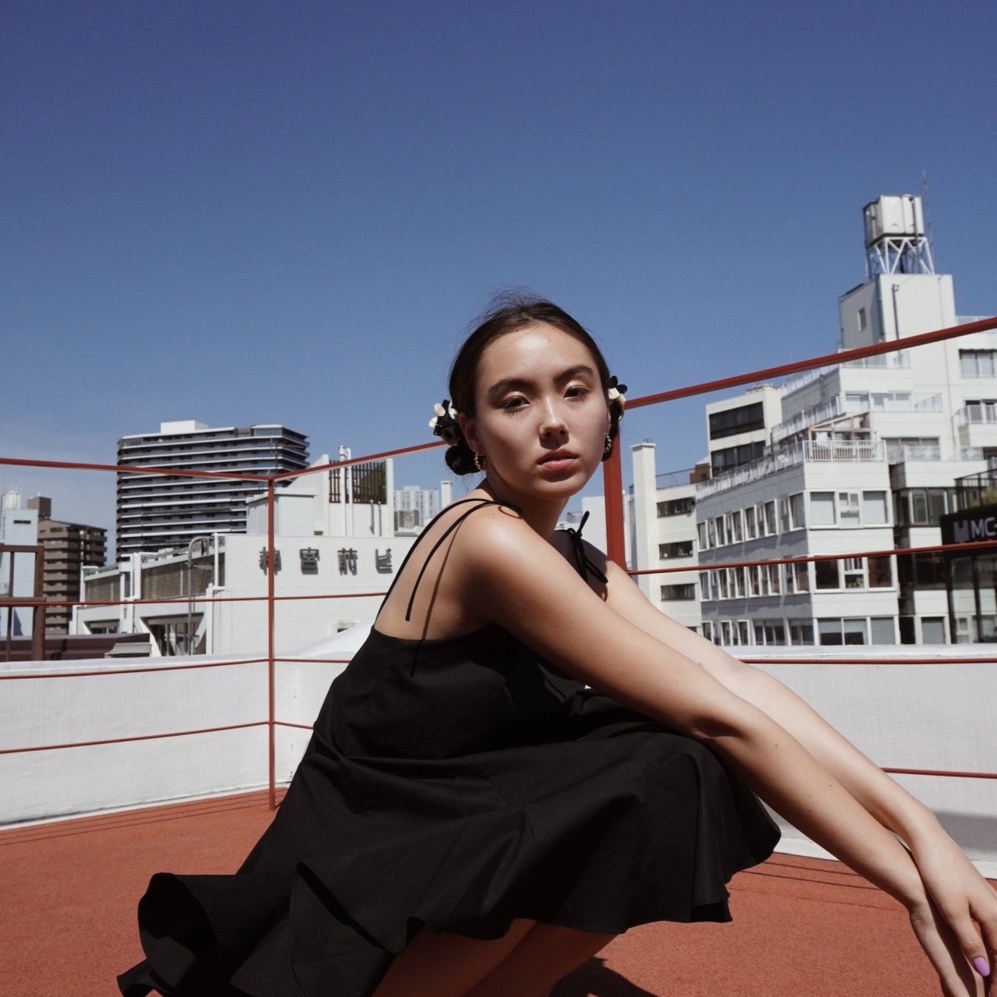 Mini Yin Yang Clip / Mono