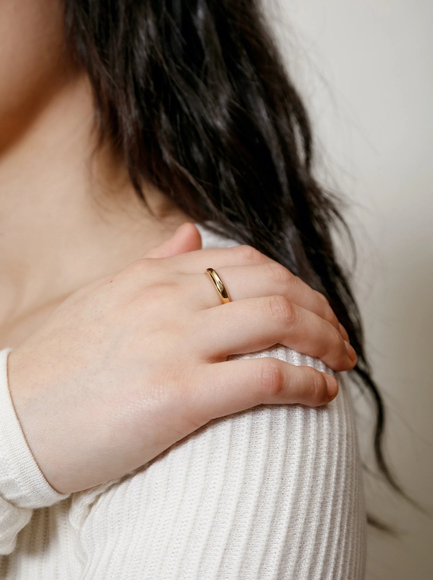 Emeile Simple Ring / Gold