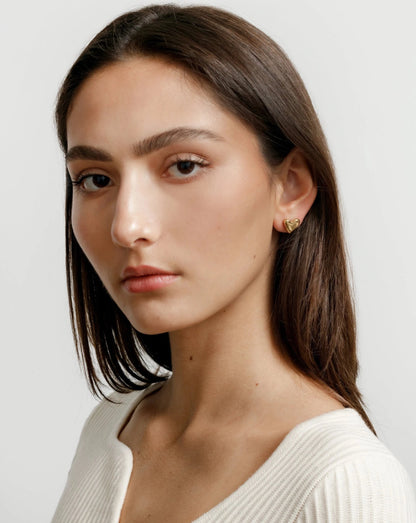 Heart Studs Small / Gold