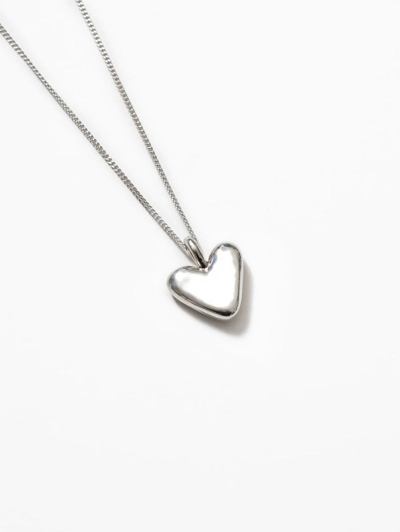 Stevie Heart Necklace / silver
