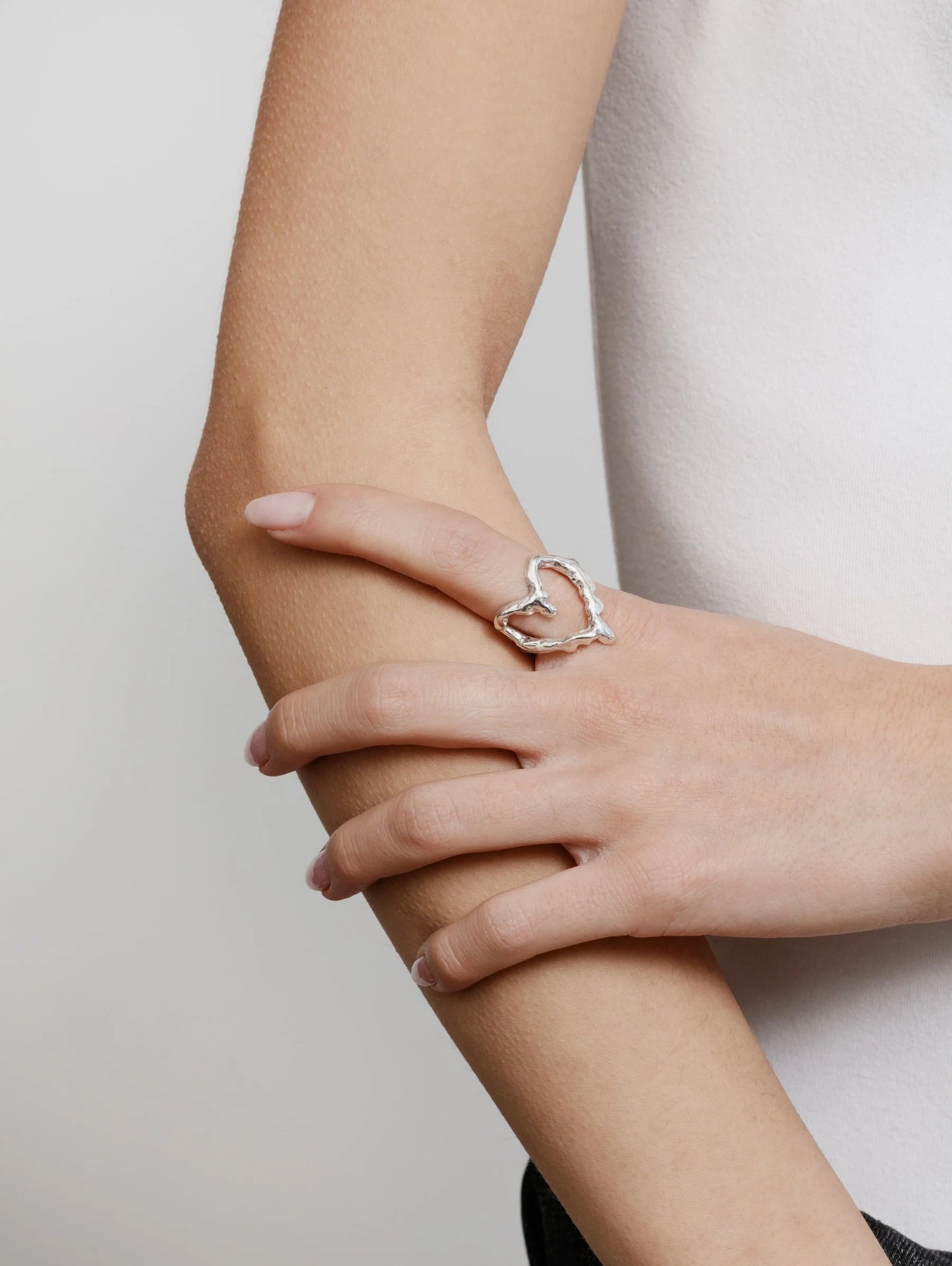 Carmen Heart Ring / Silver