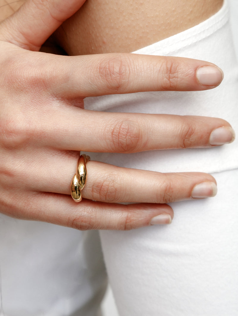Knot Ring / gold