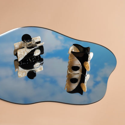 Mini Yin Yang Clip / Mono