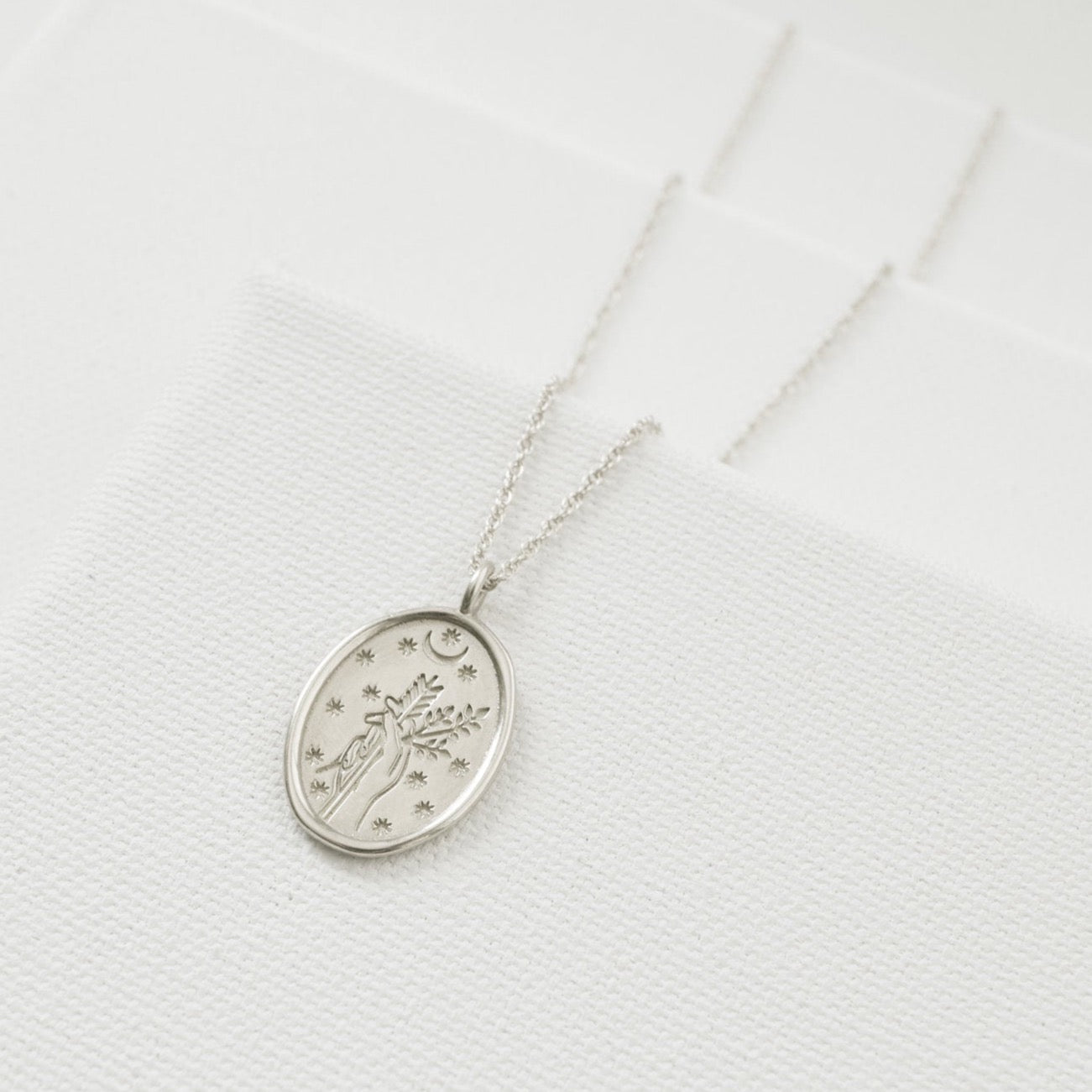 Diana Necklace / Silver